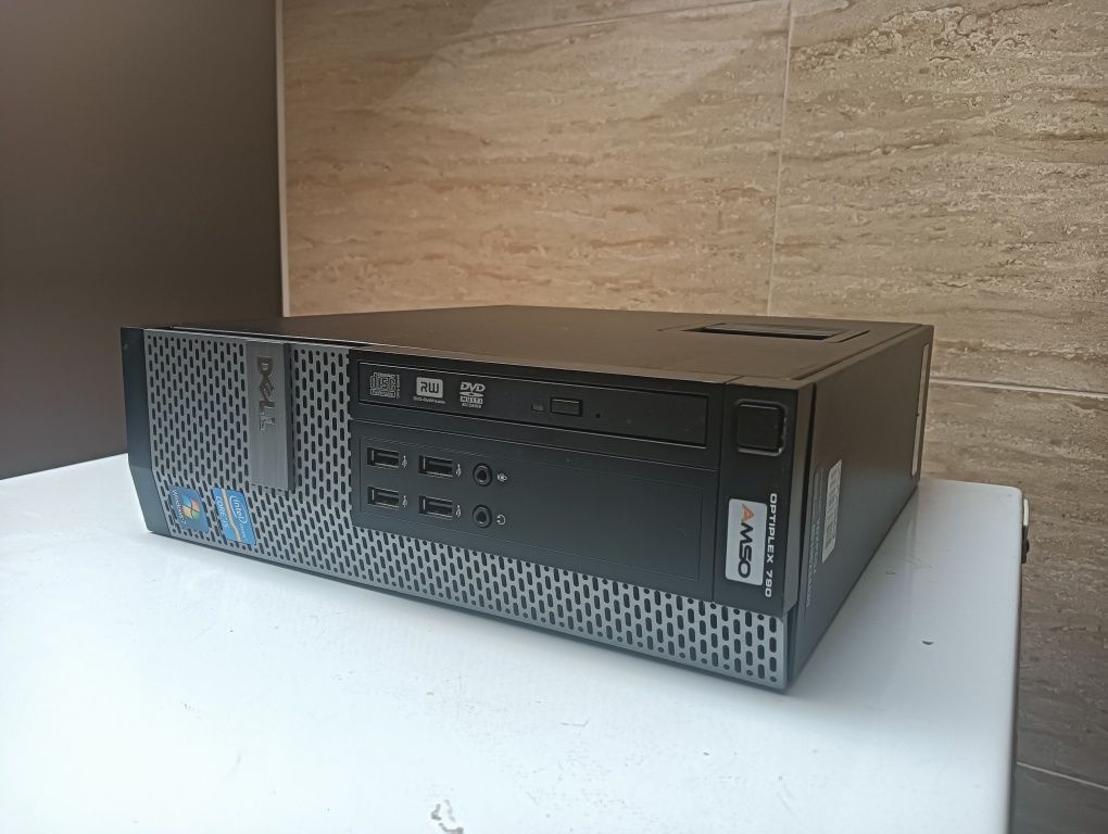 Dell Optiplex 7010 SFF D03S