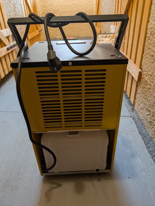 Osuszacz powietrza Master DH 732 P