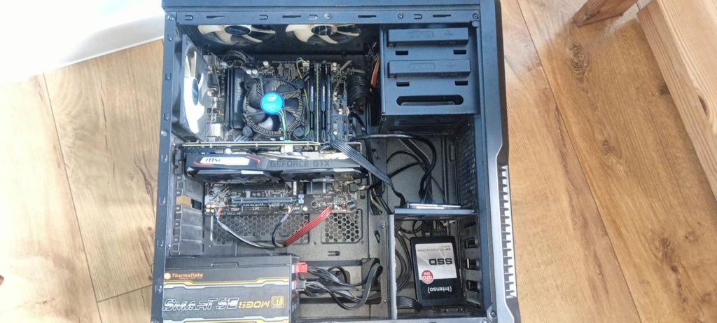 Gracz i5 9400f, gtx 1660 super 6gb, 32gb DDR4, Thermaltake 530w