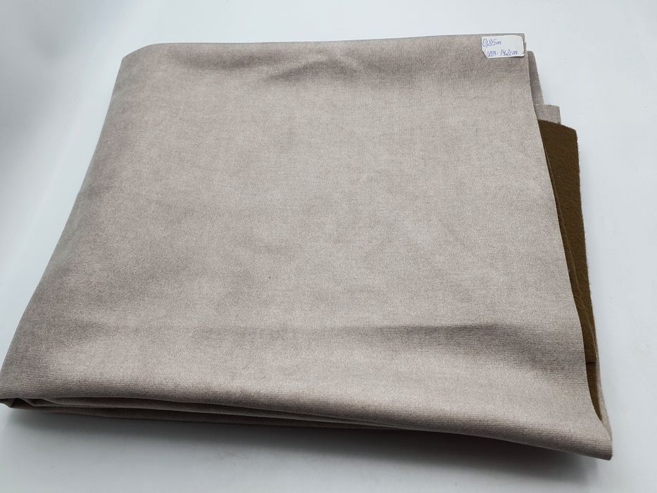 Tkanina obiciowa kupon 0,85 m.x 142 cm.