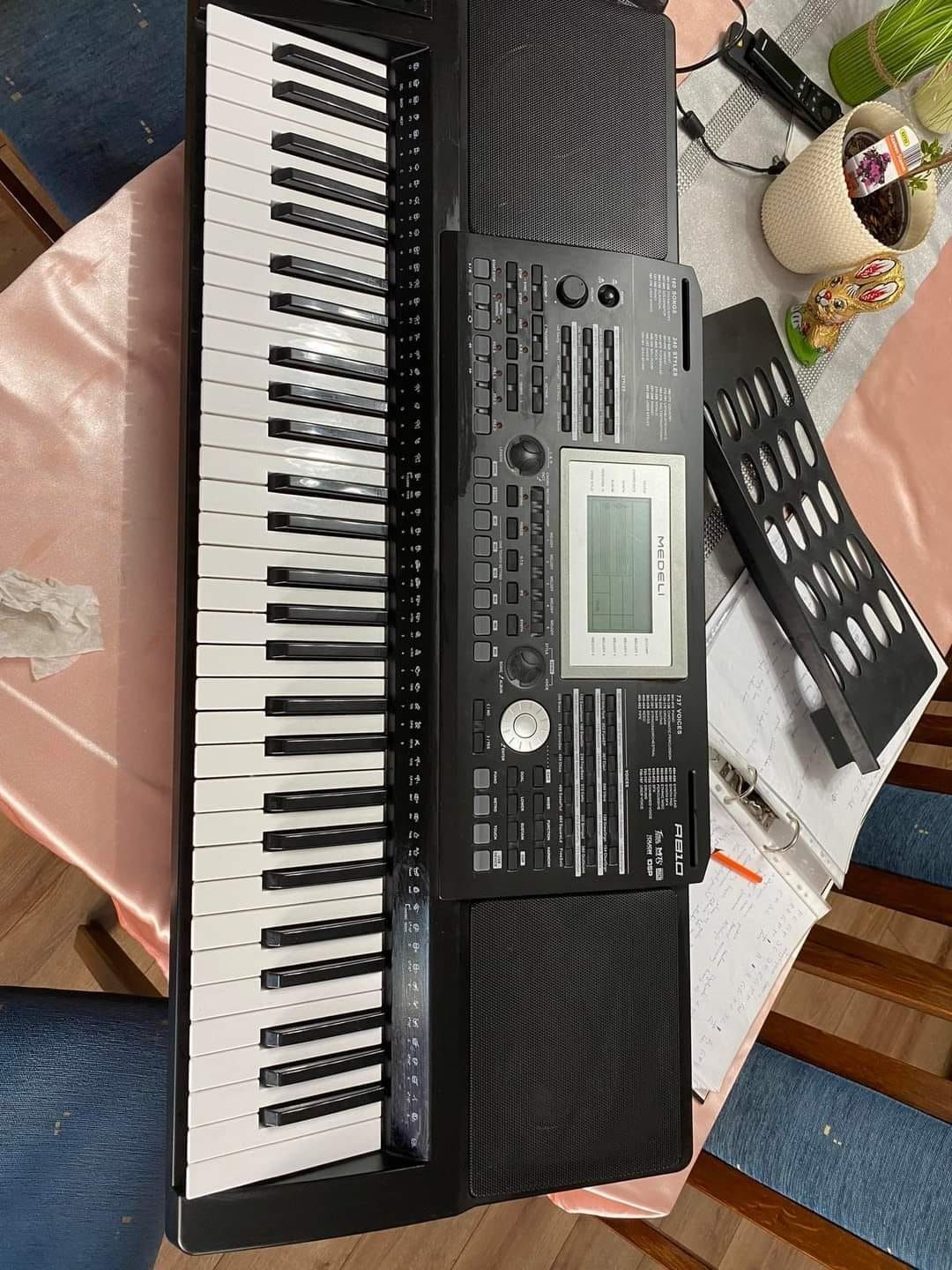 Keyboard     .             .