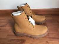 Botas Homem Pull & Bear 40 botins deserto creme