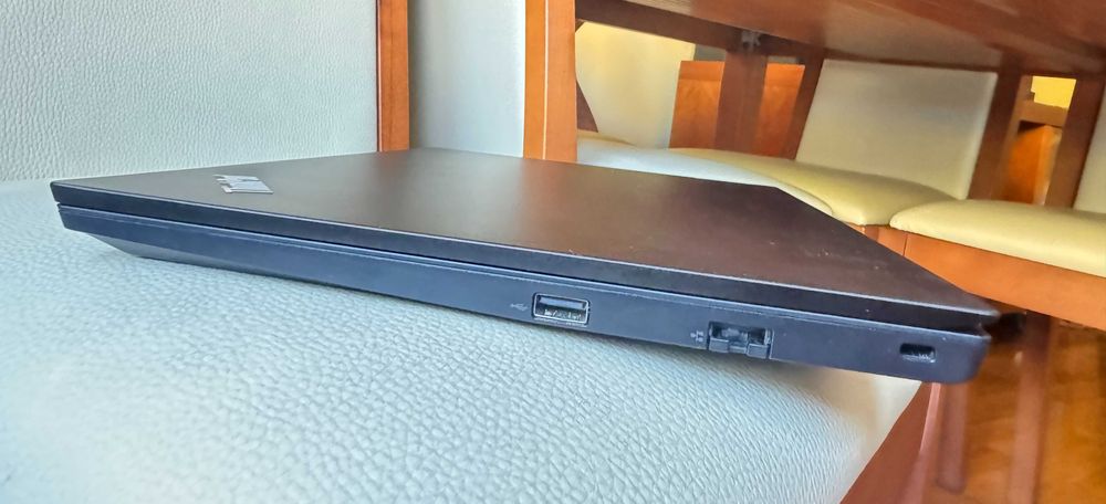 Lenovo ThinkPad E15 15.6"FullHD/i7-1165G7/16G Ram/Ssd 512G/Geforce 2Gb