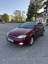 Chevrolet Lacetti на Автоматі в доброму стані