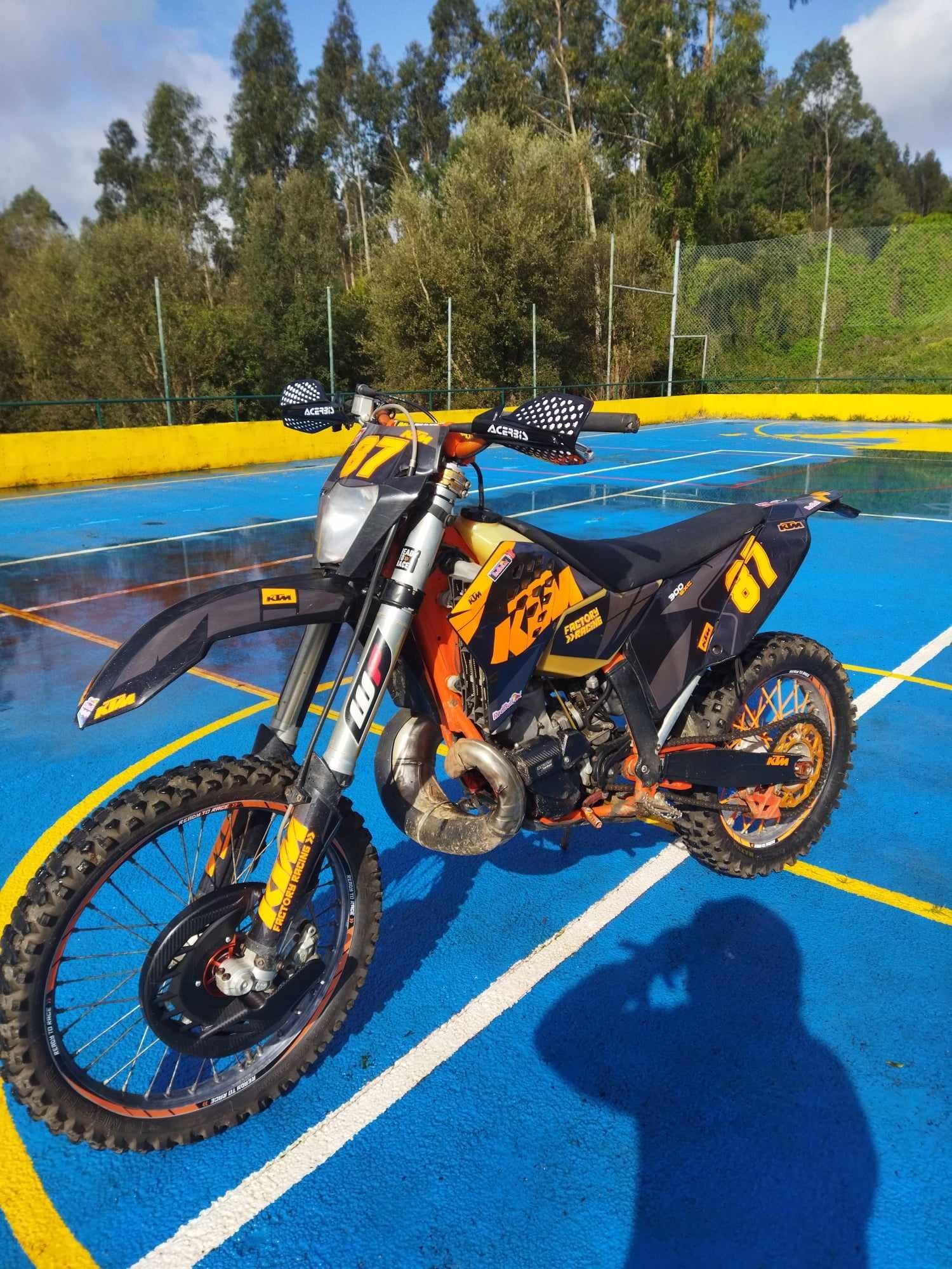 Ktm 300 exc factory/troco