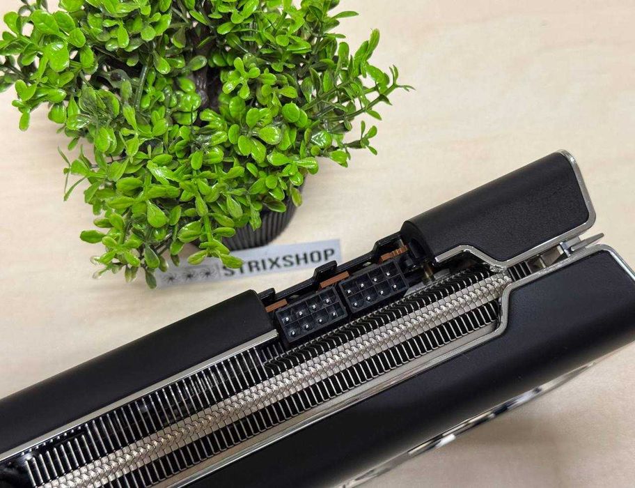 Відеокарта XFX Radeon RX 5700 XT 8GB GDDR6 THICC III Ultra Б/в