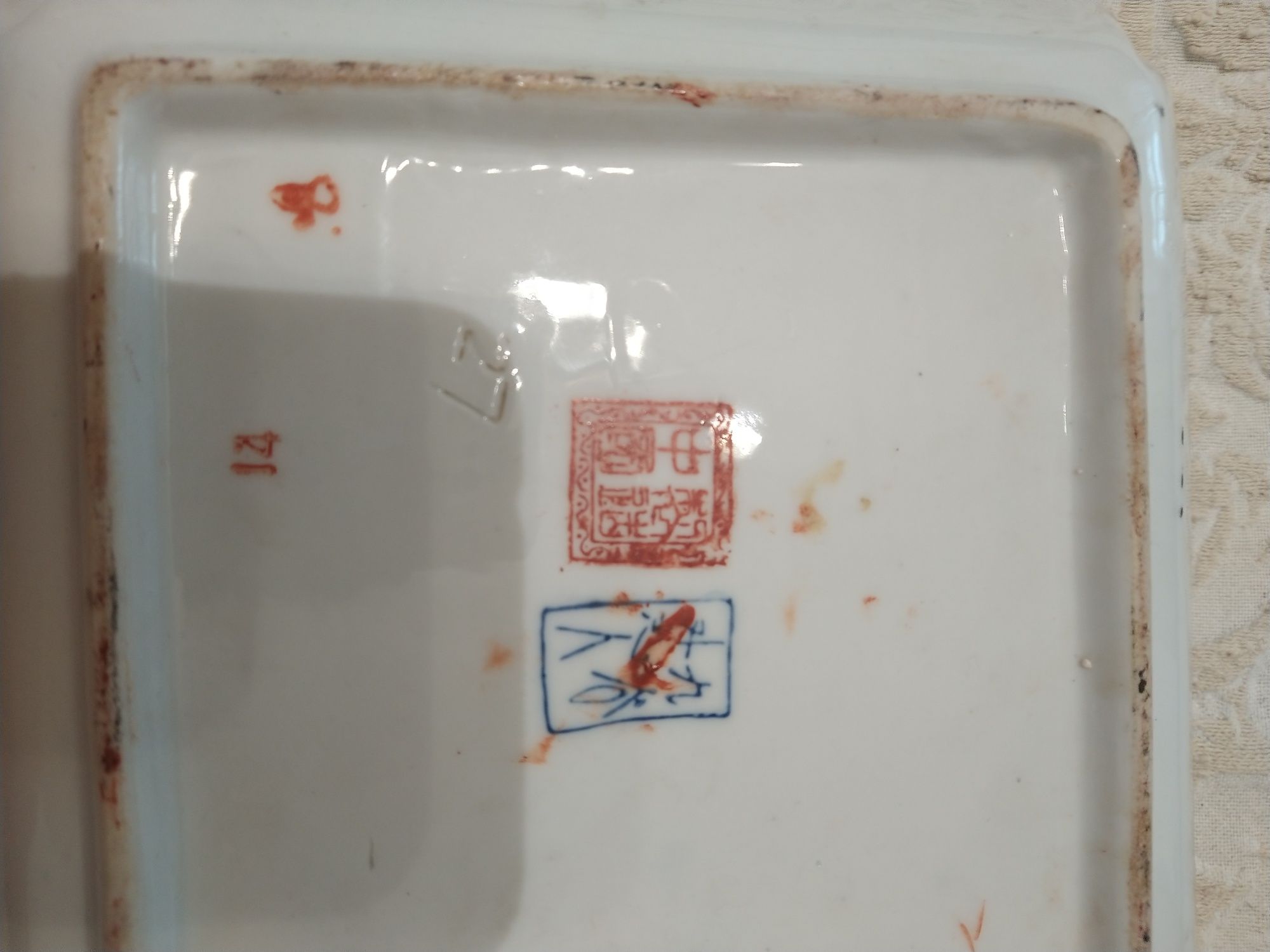 Prato chinês pintado á mão