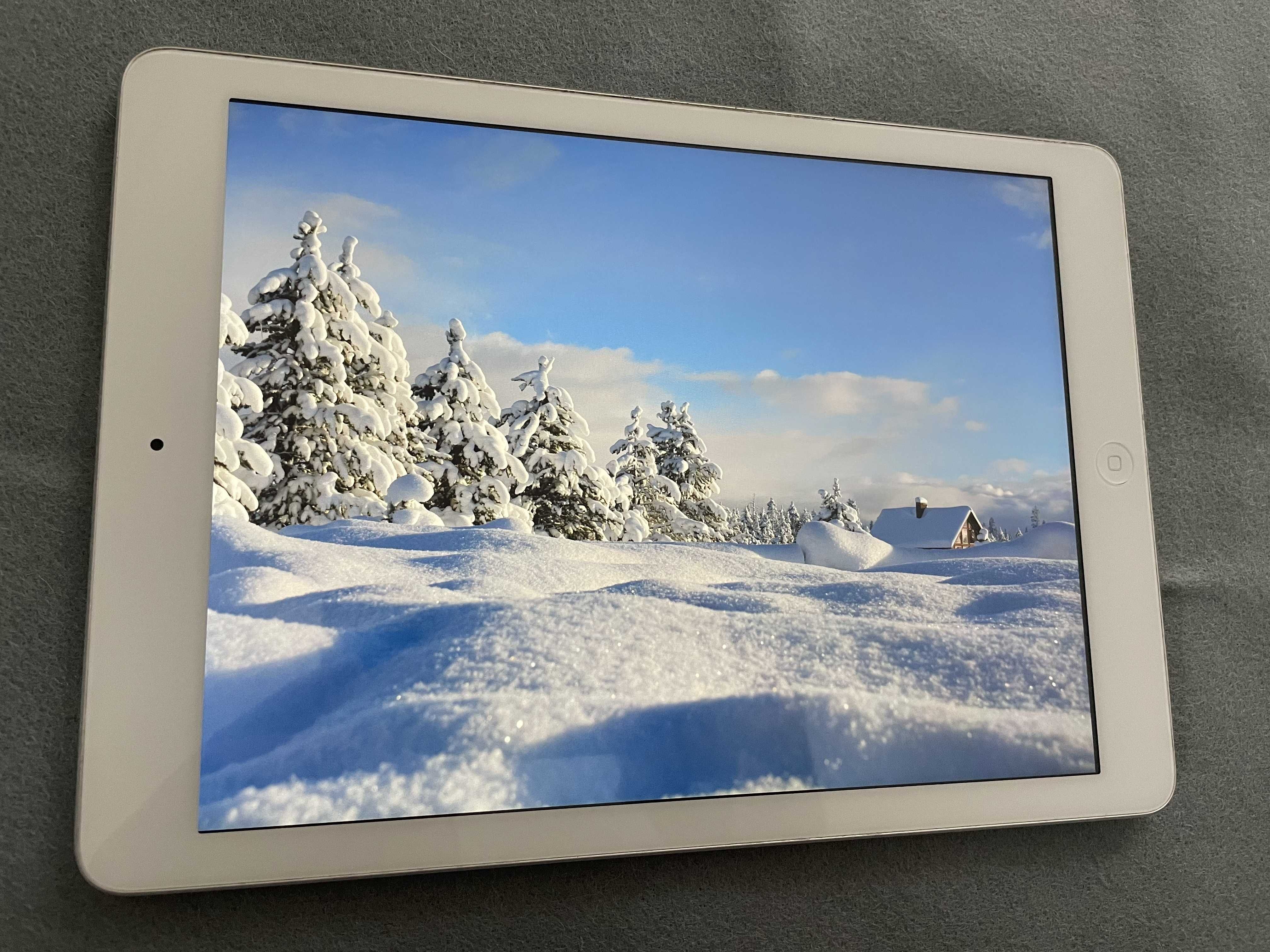 IGŁA iPad Air 16GB wifi srebrny - ekran jak nowy