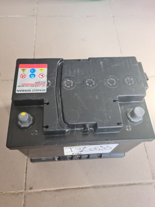 Акумулятор Renault Nissan 244105944R