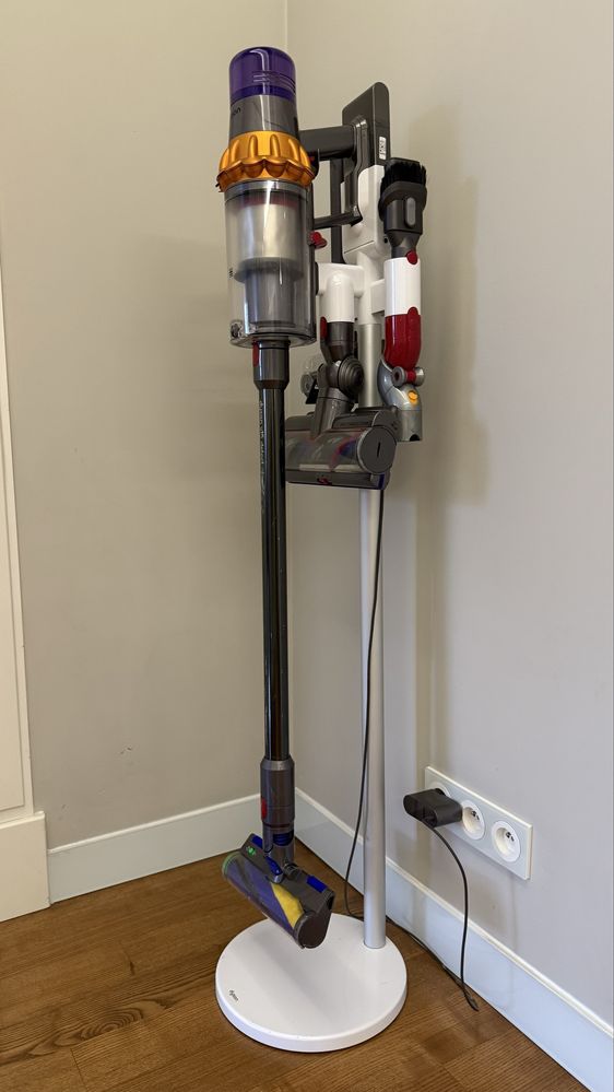 Dyson V15 Detect – 2 akumulatory, 2 filtry, stacja dokująca