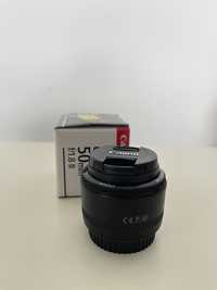 Продам об‘єктив Canon EF 50mm f/1.8 + захисний фільтр