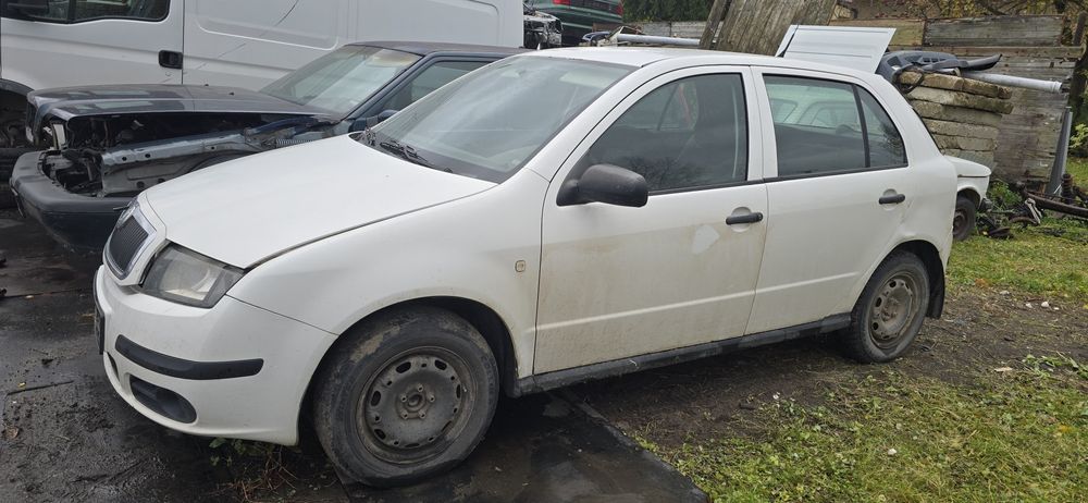 Lampa maska zderzak klapa drzwi  Skoda Fabia I 1,4 2007 r części