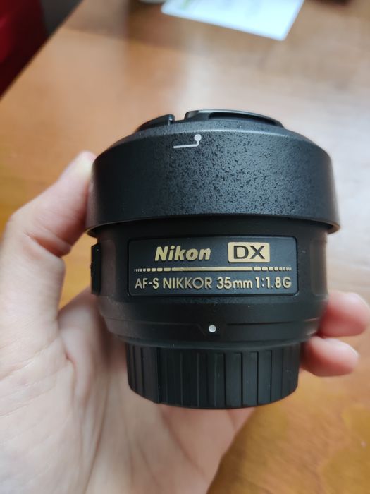 Lente Nikon AF-S 35mm f/1.8G DX