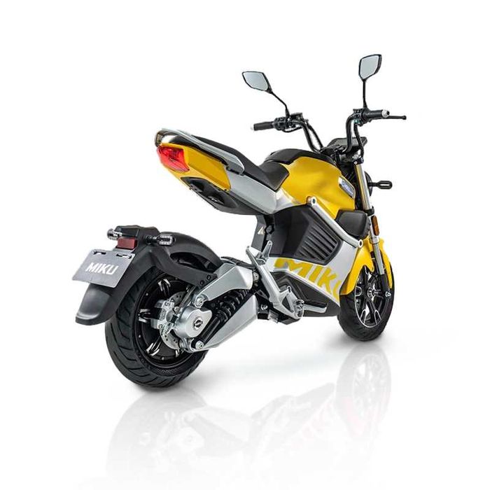 Motocykl elektryczny Miku Super. W ofercie wszystkie pojazdy marki IML