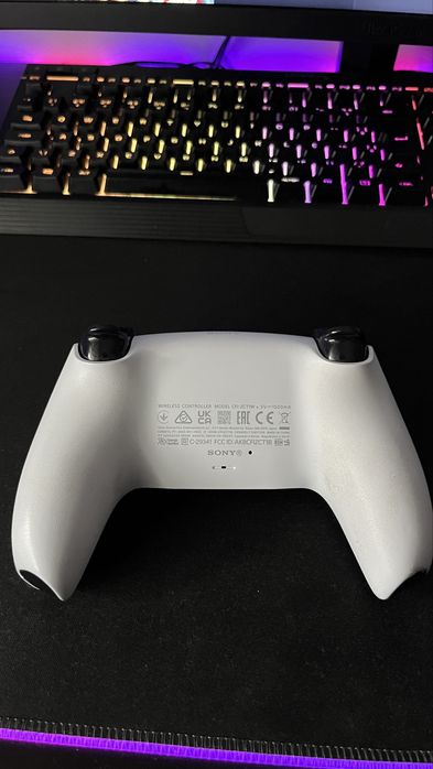 Playstation 5 Edição Digital ( 825 GB)