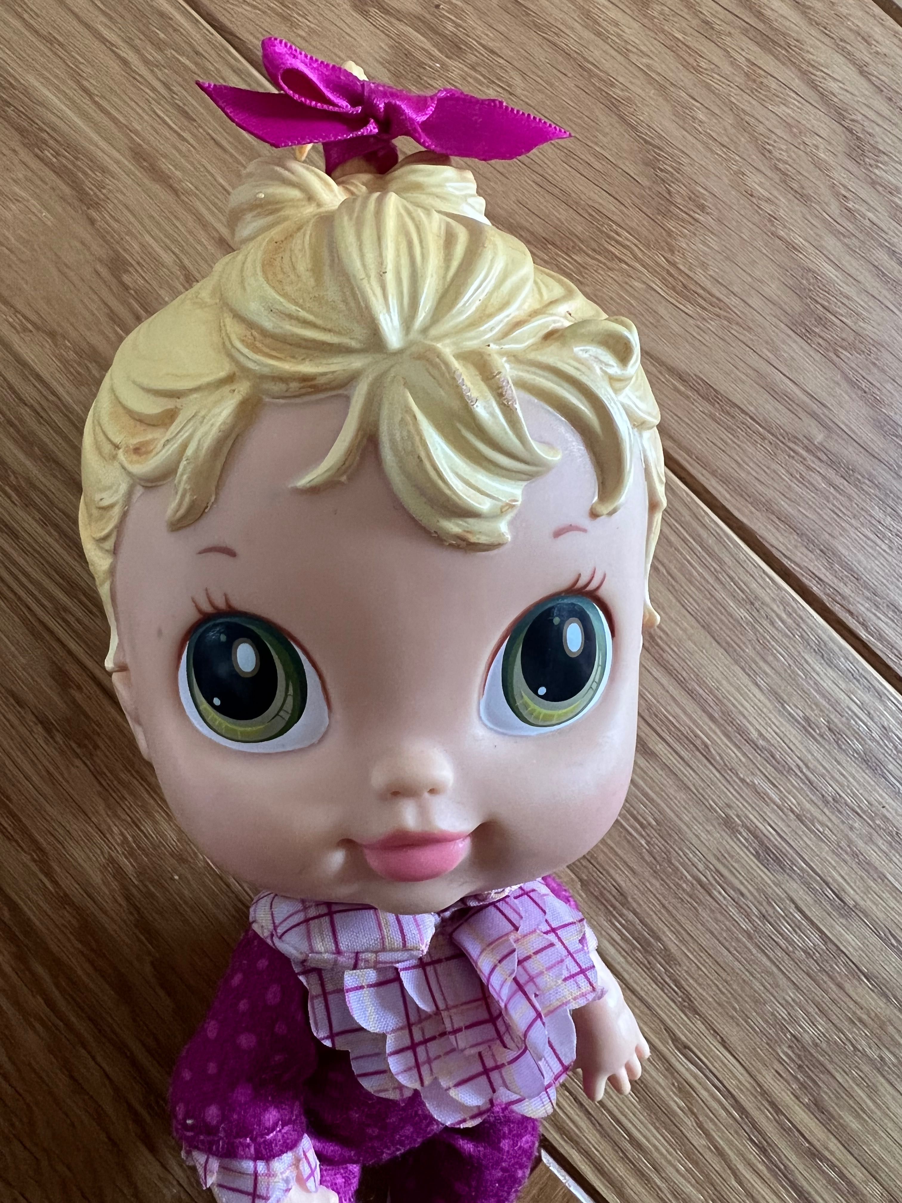 Hasbro bobas lalka laleczka mini w śpiochach