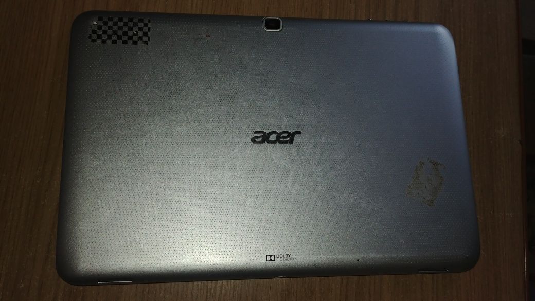 планшет Acer Iconia Tab A700 на запчасти