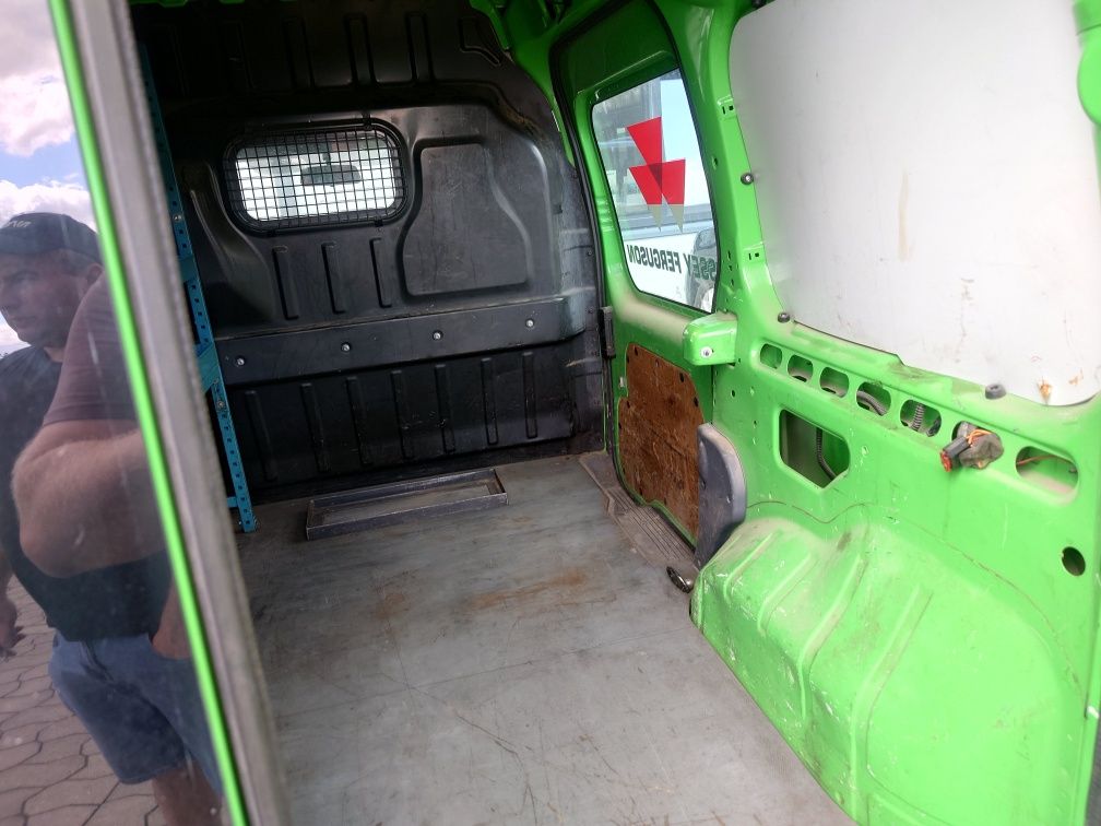 Ford transit connect. Caddy.