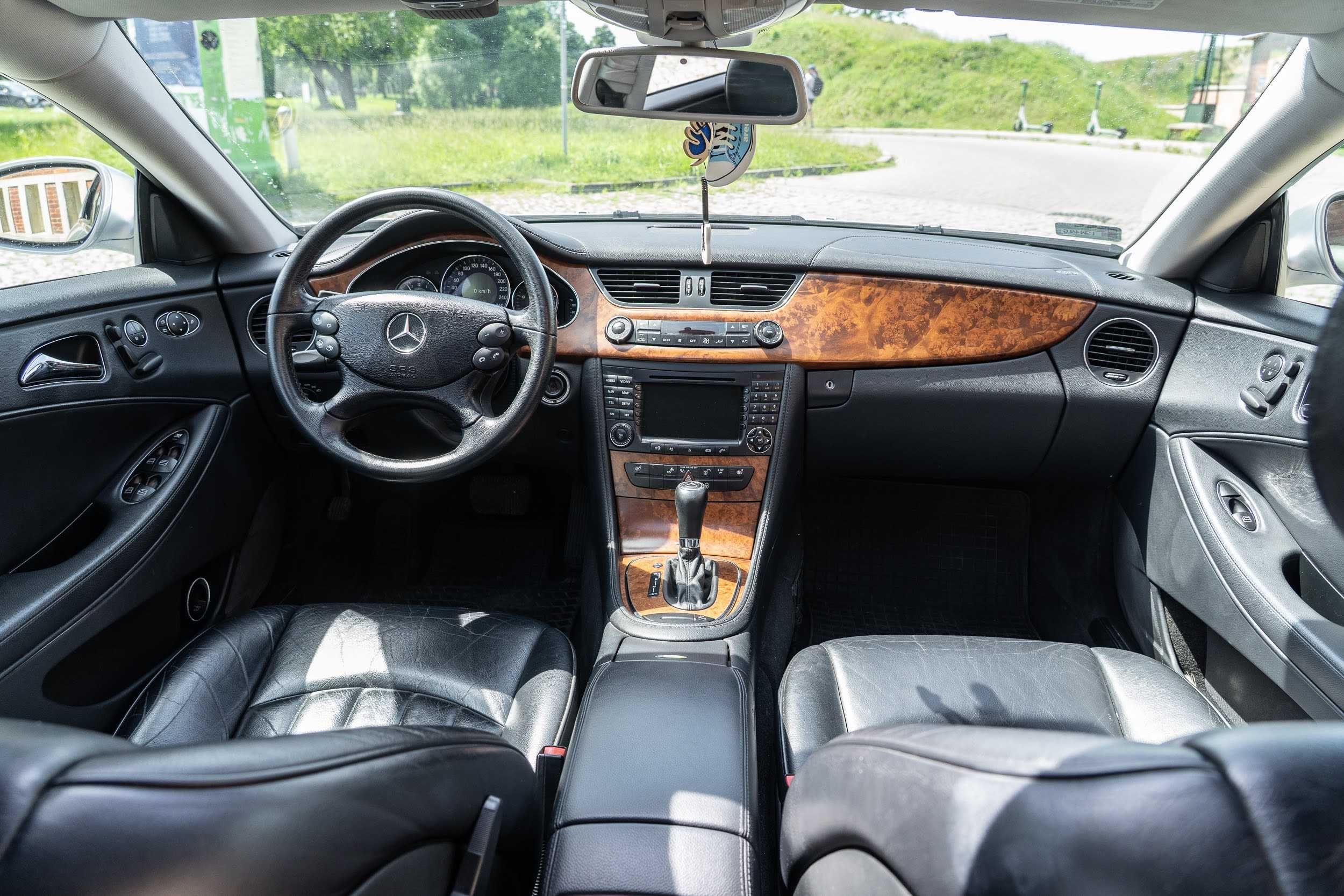 Mercedes-Benz CLS Mercedes CLS 3,0 diesel 2008 rok ZADBANE AUTO