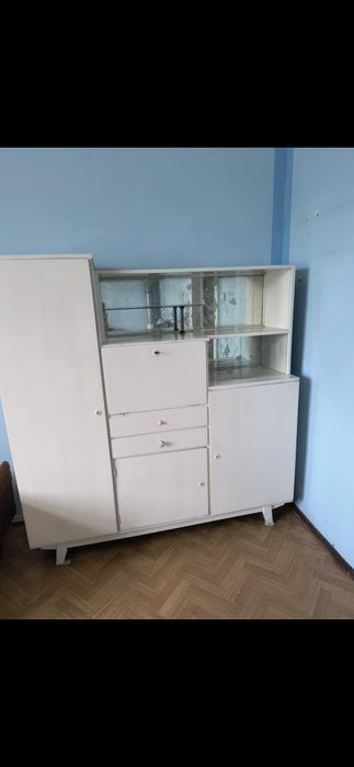 Kredens PRL, do renowacji