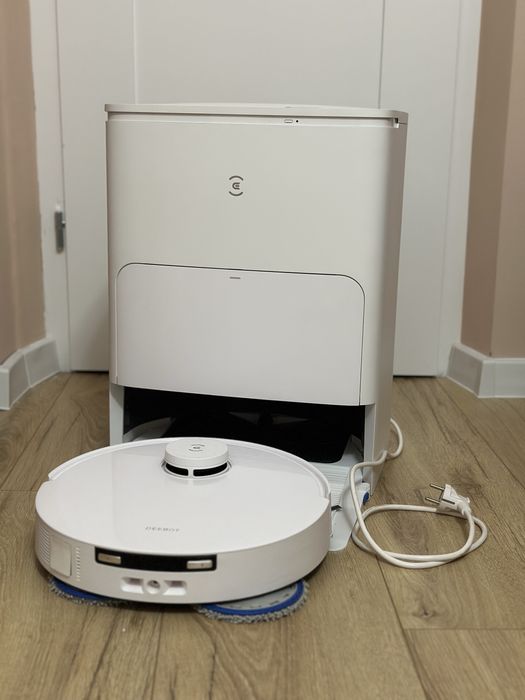 Ecovacs Dewbot T30S