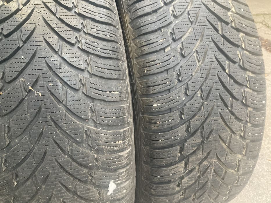 Opona 235/50/19 Nokian