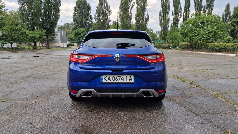 Renault Megane IV GT 1.6 TCE 205 EDC