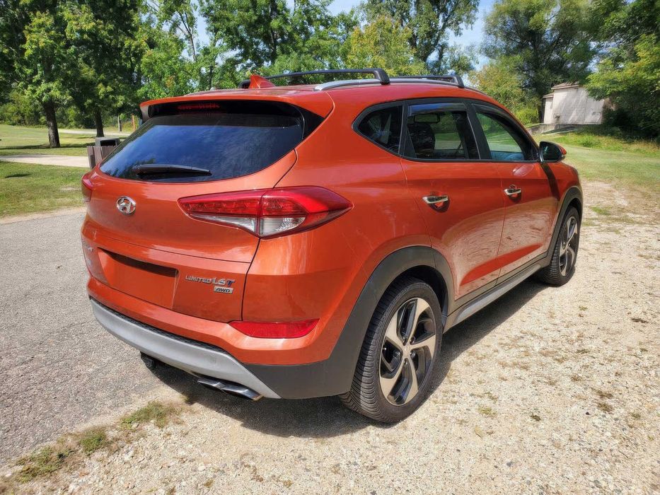 Hyundai Tucson      2017