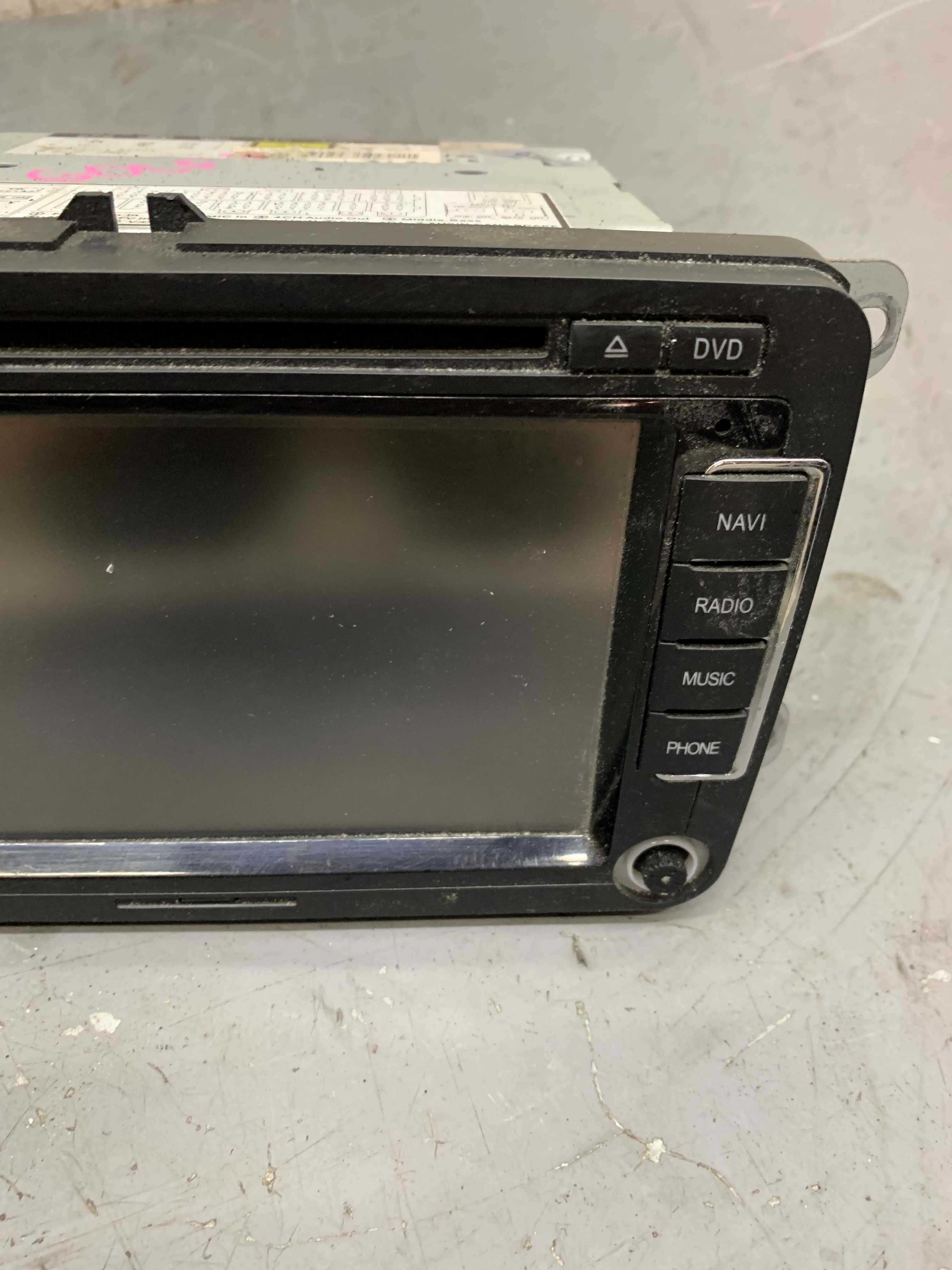 VW Volkswagen Golf VI Radio Nawigacja Wyświetlacz