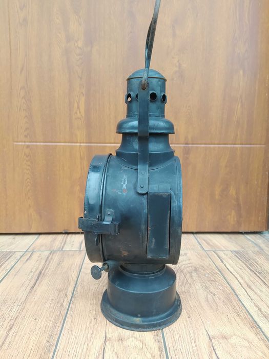 Lampa kolejowa naftowa sygnowana J. C. Giessing