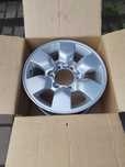 Felga aluminiowa 15" Toyota Hilux NOWA