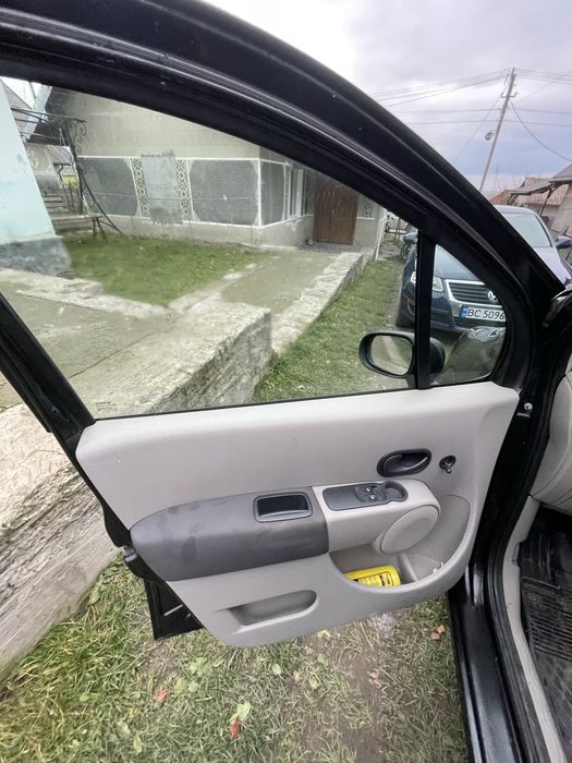 Рено Modus 200 2005