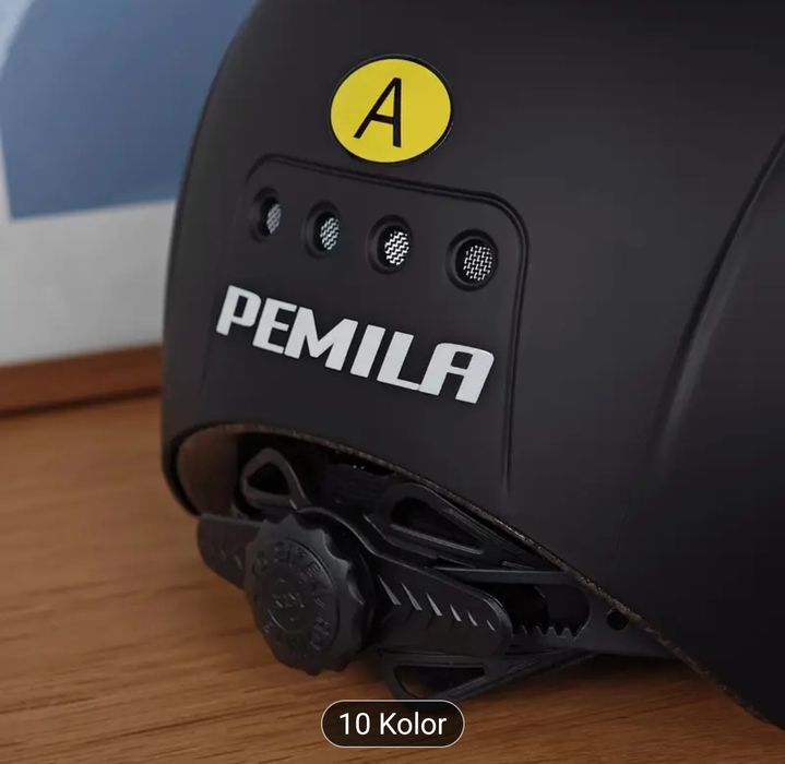 Kask na hulajnogę z szybką. Nowy