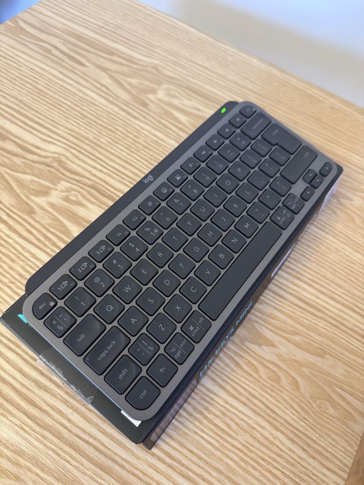 Klawiatura Logitech MX Keys Mini grafitowa bezprzewodowa