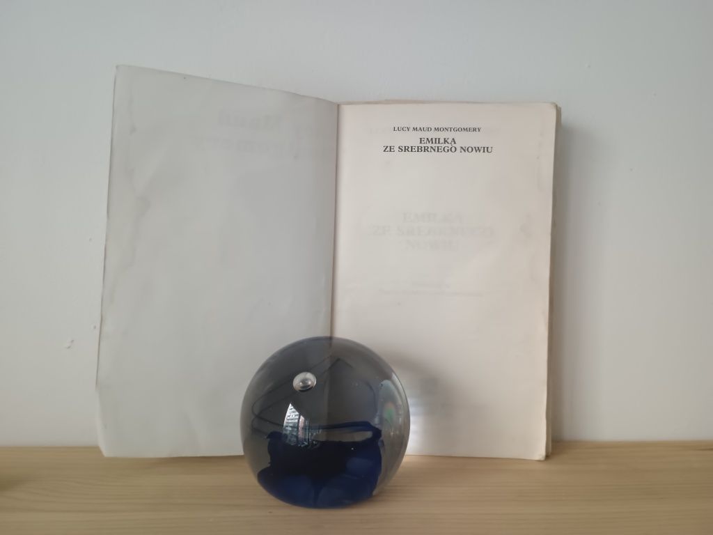 Emilka że Srebrnego Nowiu. L.Maud Montgomery,1988r.