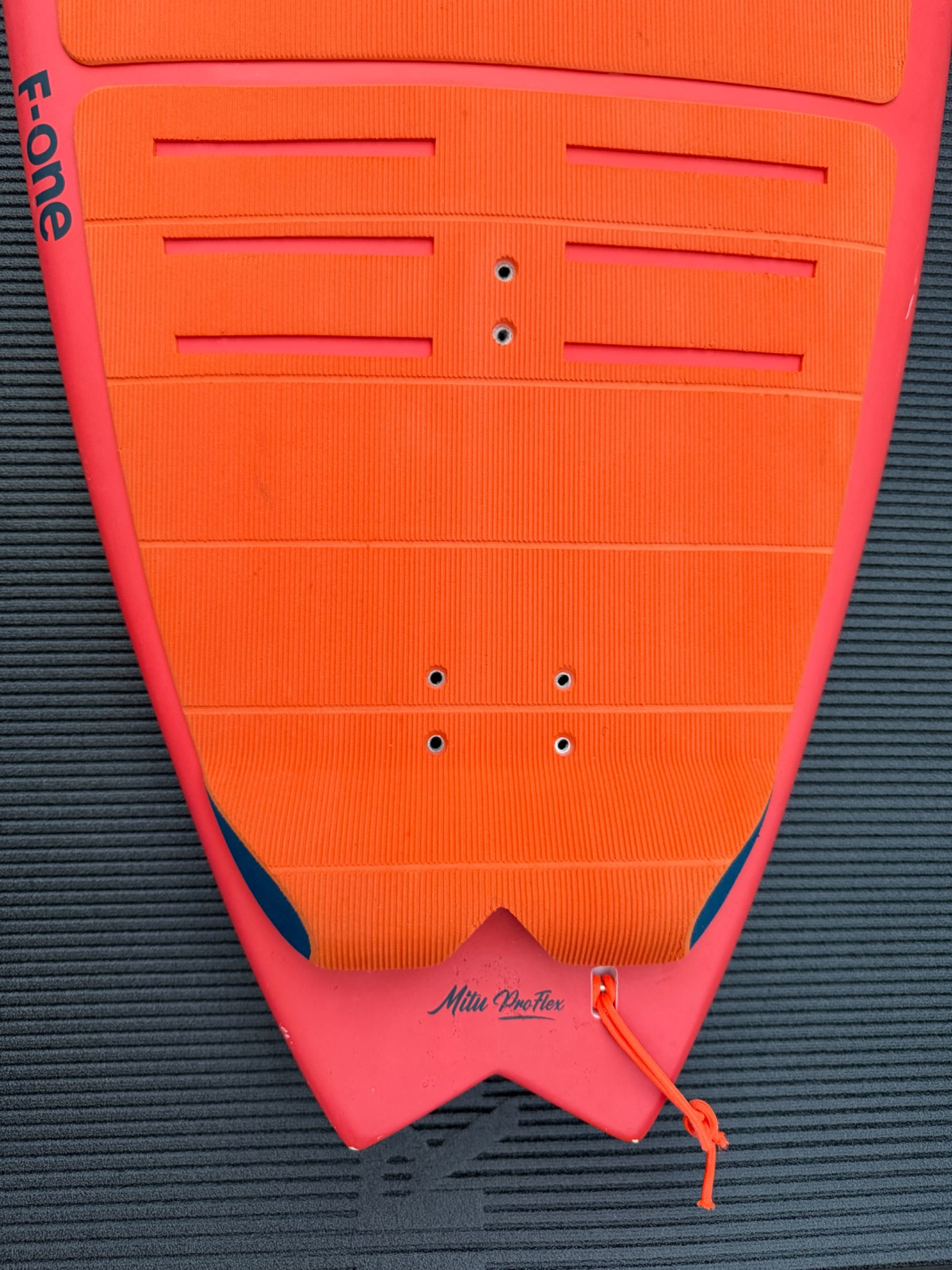 DESKA KITE WAVE F-ONE Mitu Pro Flex  2022 ,  5'8