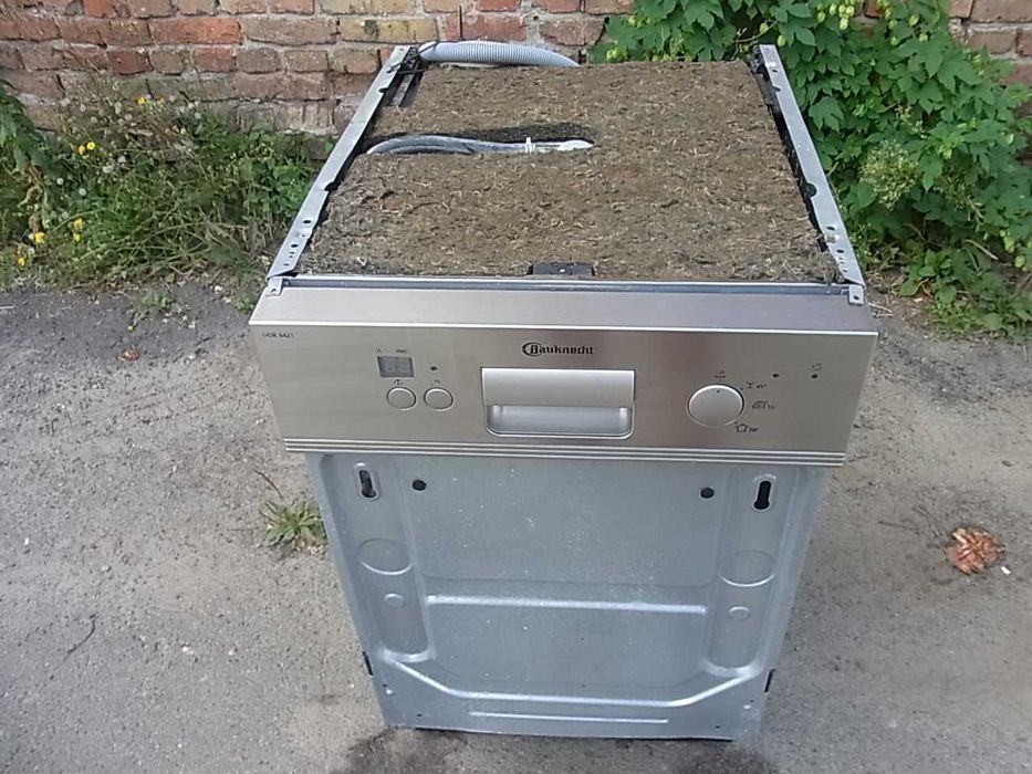 Посудомийна машина BOSCH Siemens BAUKNECHT  45 см 9 персон з Німеччини