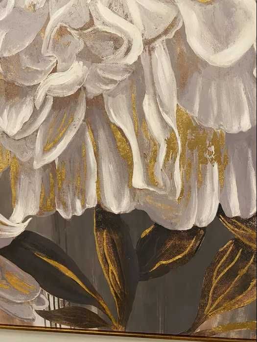 Tela com desenho de flor e com moldura dourada