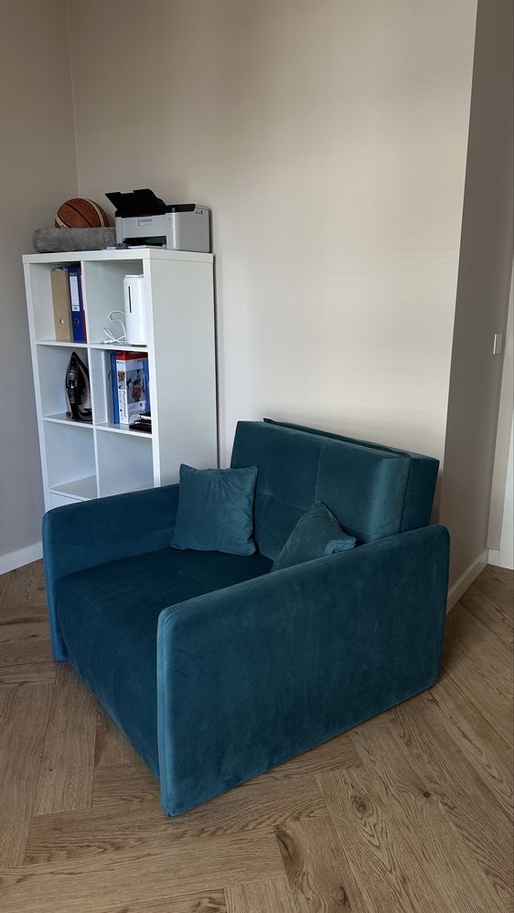 Sofa Leo I z funkcją spania – używana tylko 4 miesiące, jak nowa!