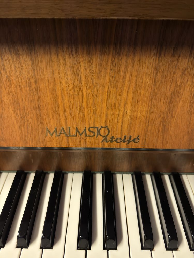 Pianino Malmsjö Atelje 105 cm