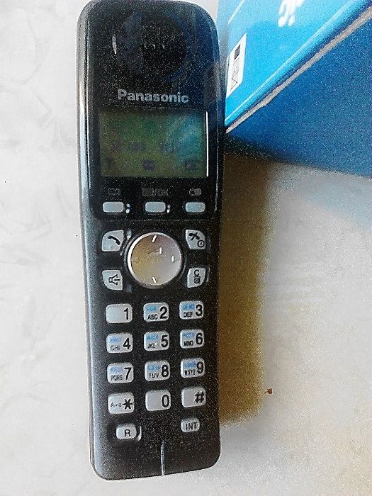 Телефон / радиотелефон Panasonic KX-TG7228UA с автоответчиком