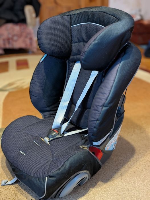 Дитяче автокрісло Britax evolva 1-2-3 9-36 кг