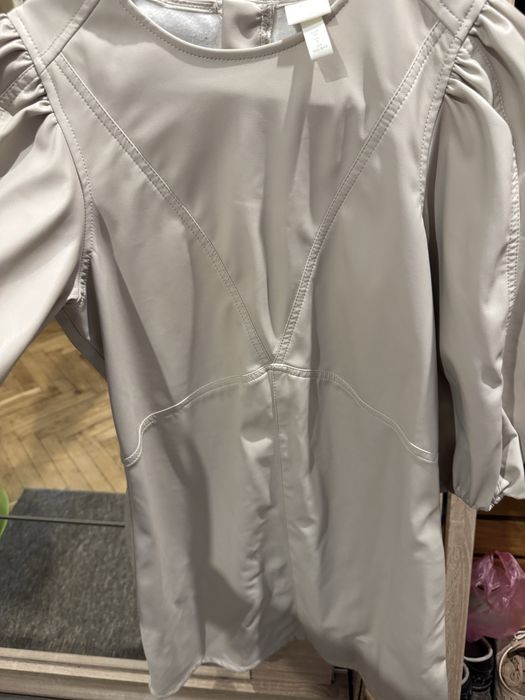 Сукня бежева  H&M