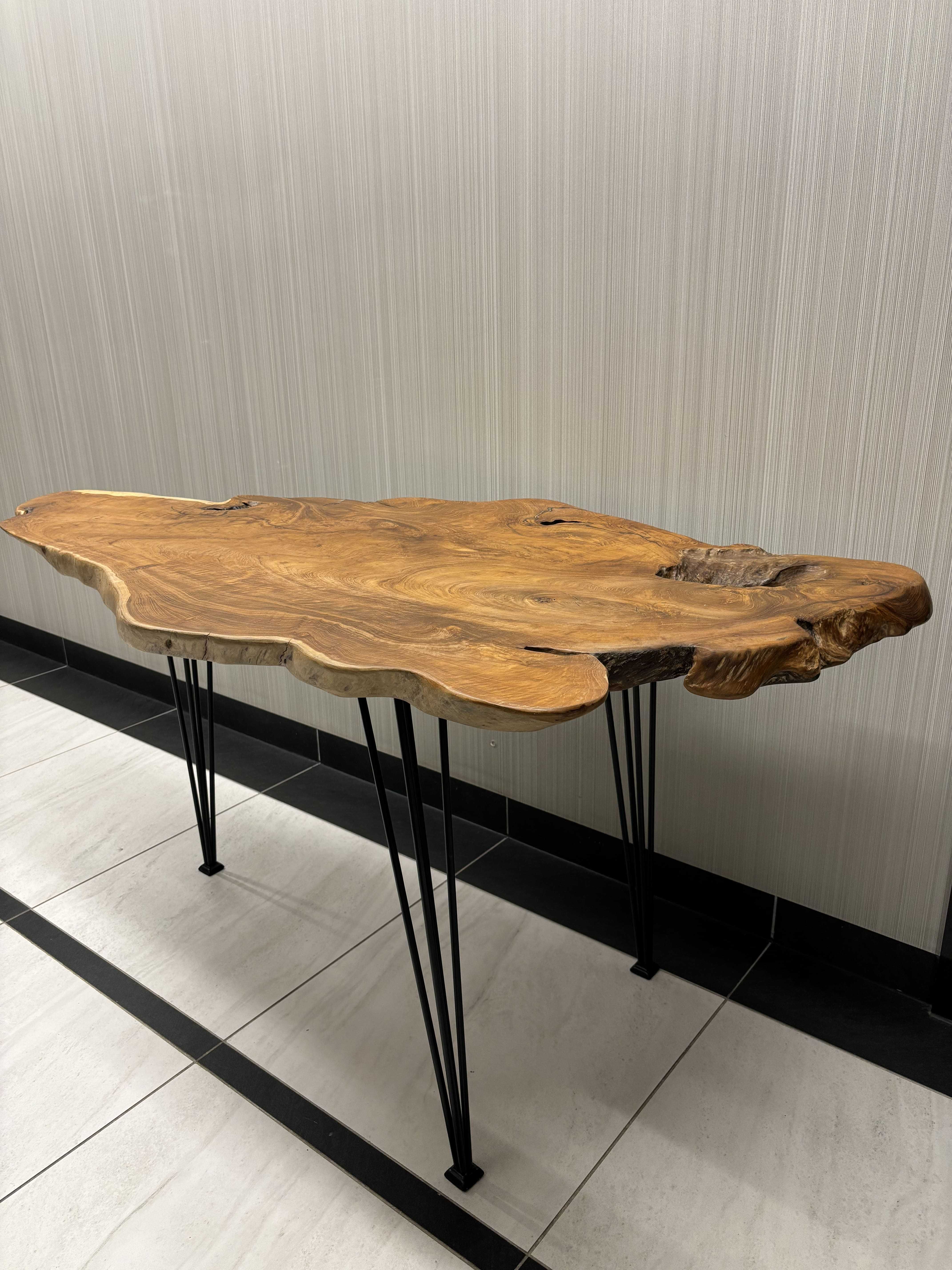 Stół z plastra drewna dębowego