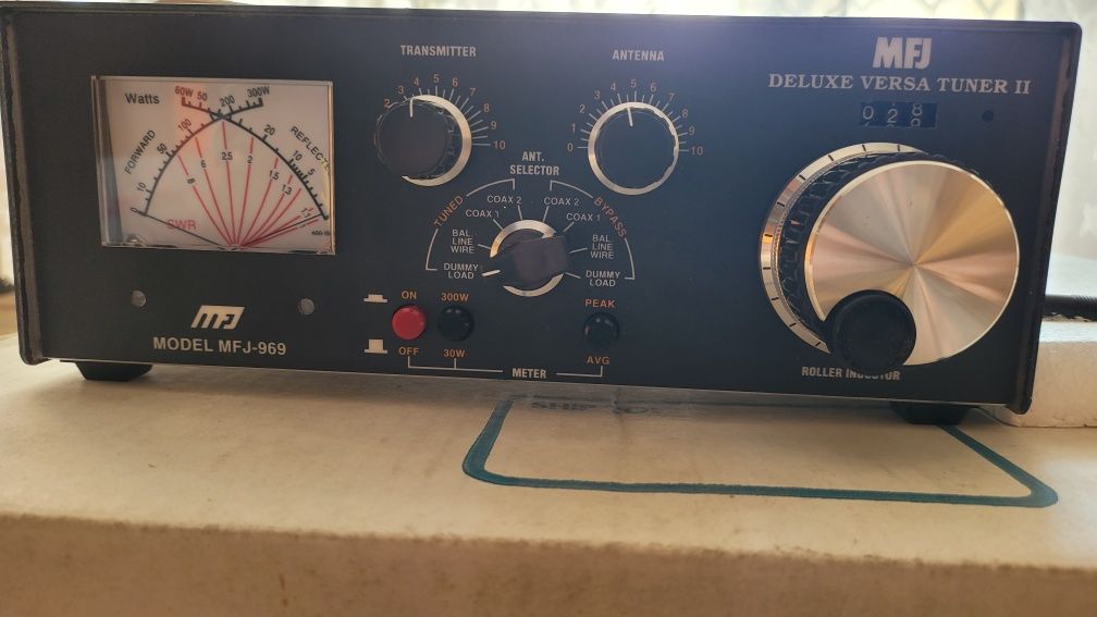 MFJ-969 Tuner Antenowy 300W USA