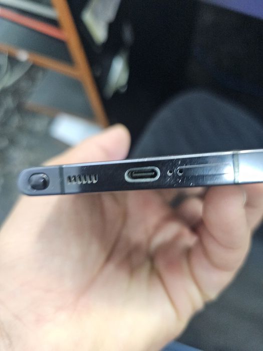 Samsung Galaxy S22 ultra...1tb