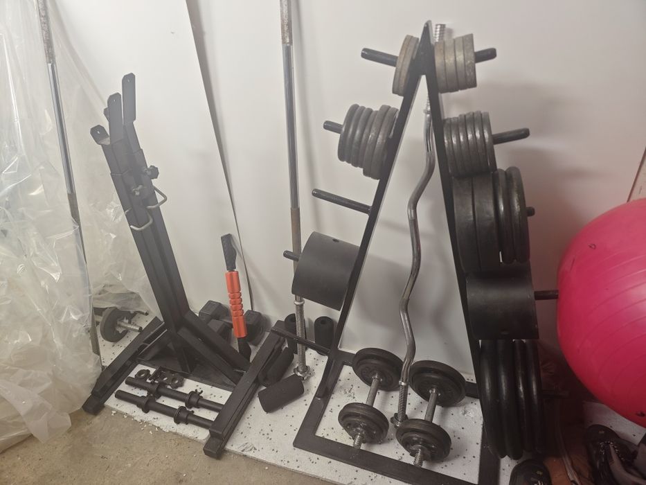 Siłownia domowa, obciążenie żeliwne, gryfy itp.