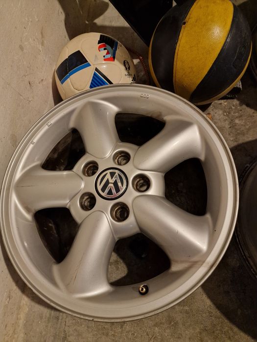 Alufelgi Alusy Koła R15 5x100 Volkswagen