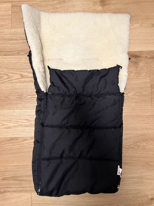 Welniany śpiworek do wózka