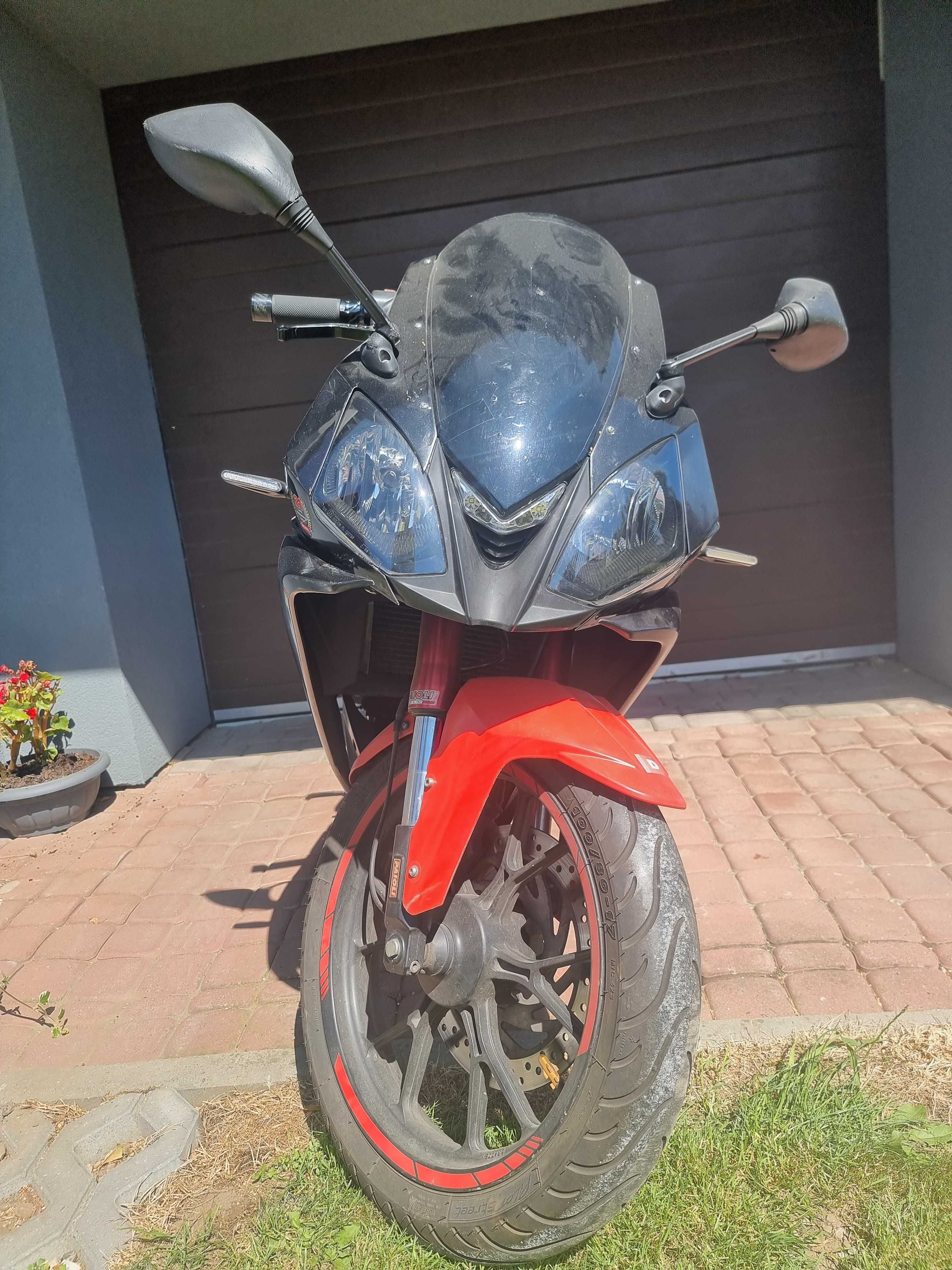 Motocykl Derbi GPR 125 4t 2010 r